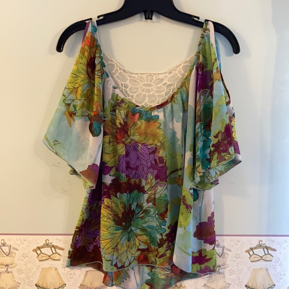 Floral Chiffon Lack Back Cold Shoulder Top